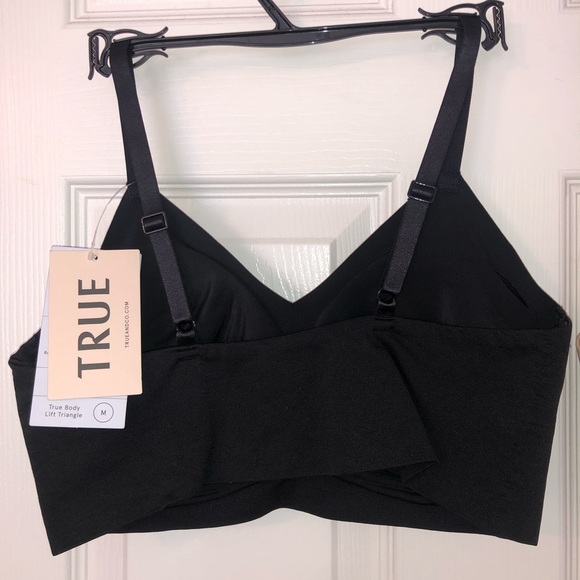 2 True Body loft triangle bralettes (M) - Picture 6 of 9